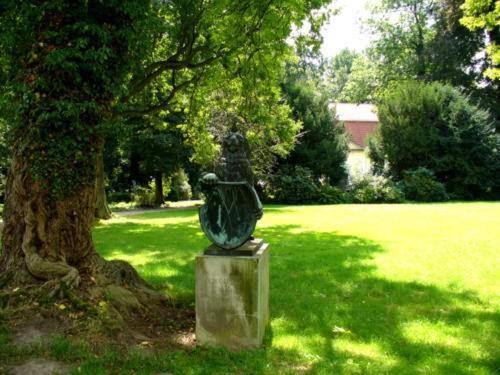Hotel Garni Graf Von Oberg Лаштедт Экстерьер фото